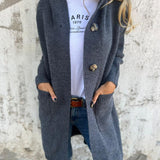 Lang strikket cardigan til kvinder med knapper