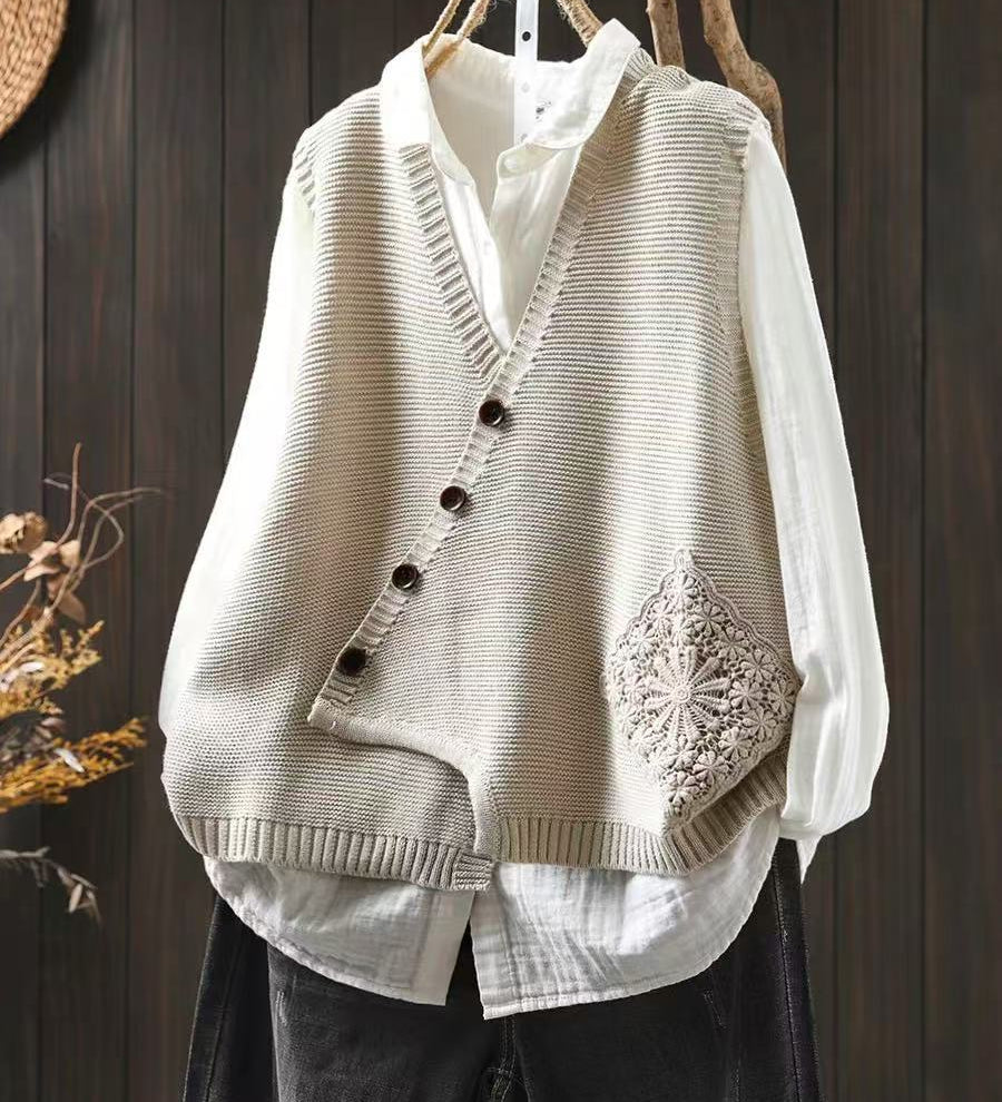 Elowyn | Strikket vest
