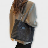 Ronja | Cord skuldertaske